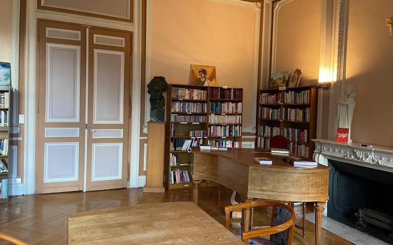 Bibliotheque Residence Les Buissonnets